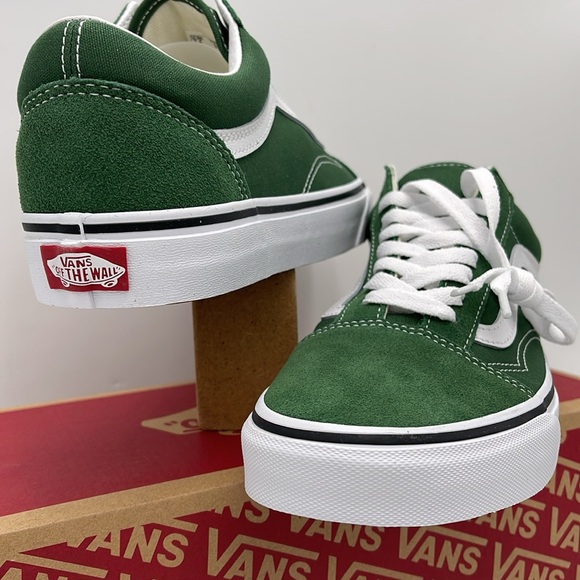 Vans WMNS Old Skool Vr3 Color Theory Greener Past
VN0005UF6QU
Sneakersrs - Picture 9 of 16